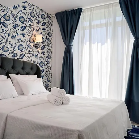 Summer N Pools アパート