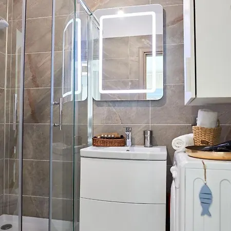 Summer N Pools アパート *